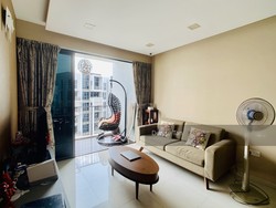 Prive (D19), Condominium #208367791